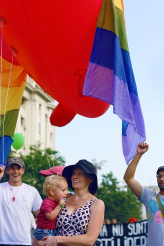 Gay pride. 65 de minute.