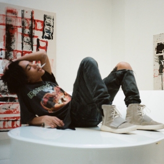 Stil: Luka Sabbat